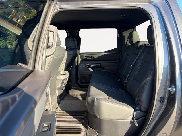 Used 2025 Toyota Tundra Limited AWD/4WD image 13