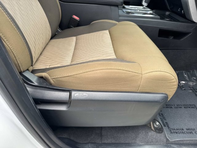 Used 2014 Toyota Tundra SR5 w/ SR5 Upgrade Package AWD/4WD image 17