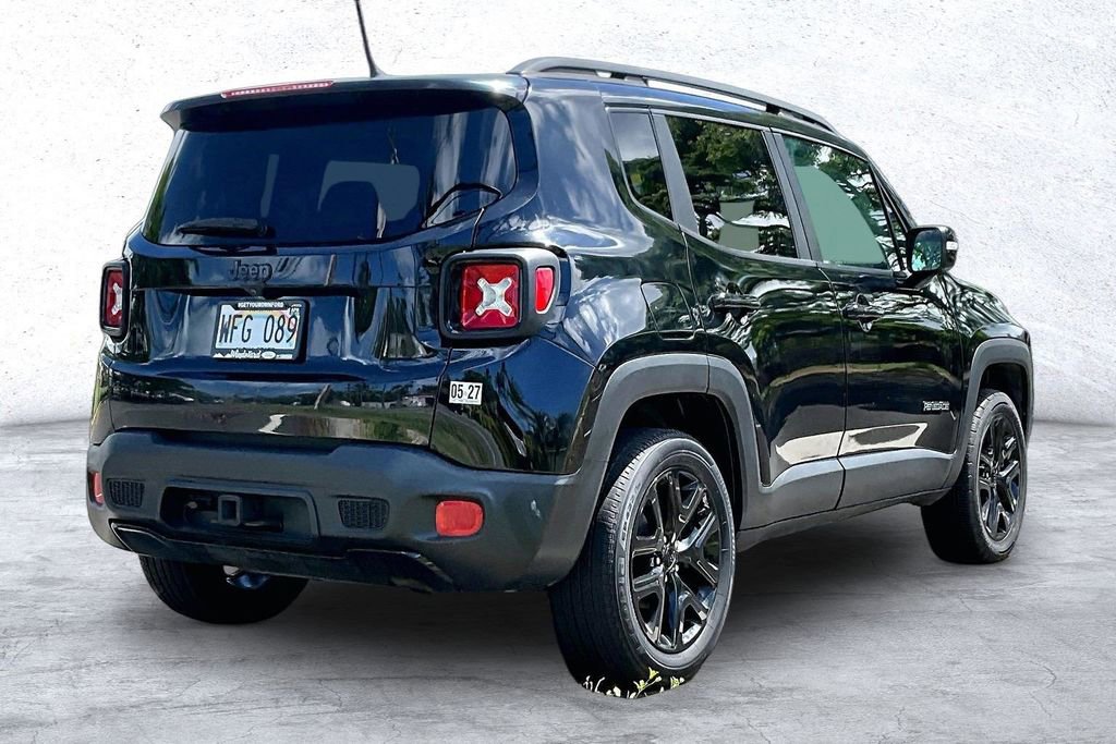 Used 2017 Jeep Renegade Altitude AWD/4WD image 2