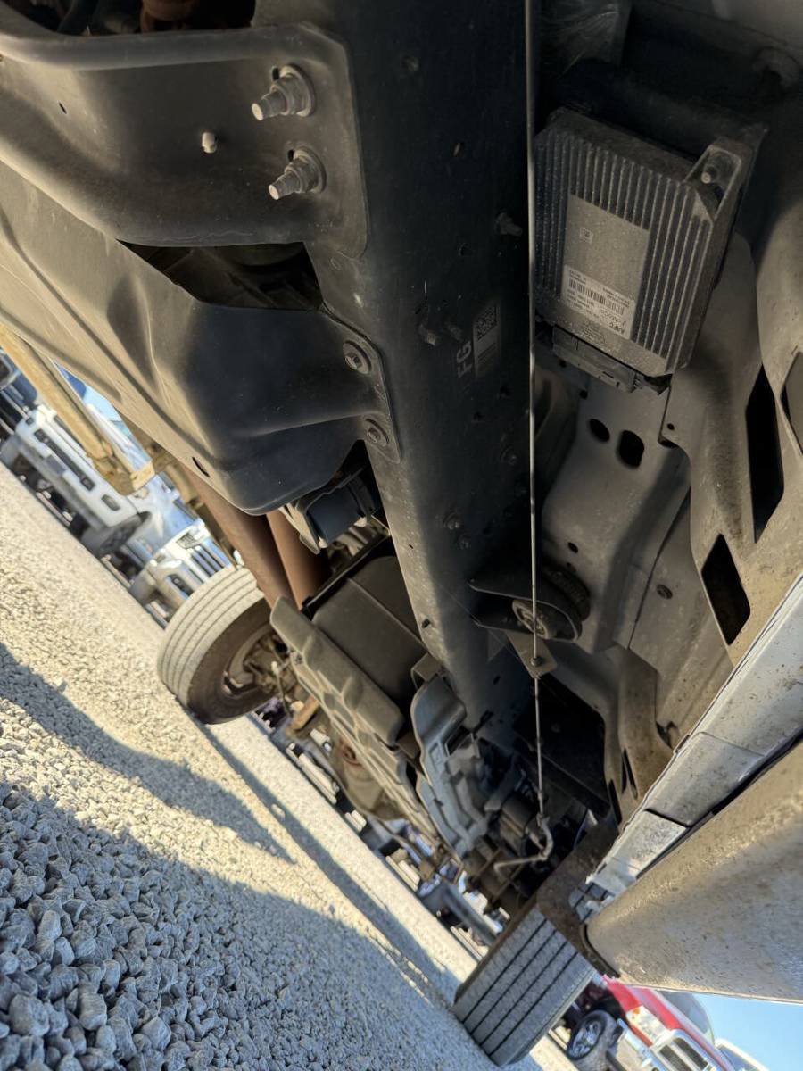 Used 2016 Ford F250 Lariat w/ Lariat Ultimate Package AWD/4WD image 10