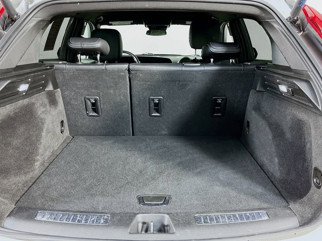 Used 2024 Cadillac XT4 Premium Luxury AWD/4WD image 10