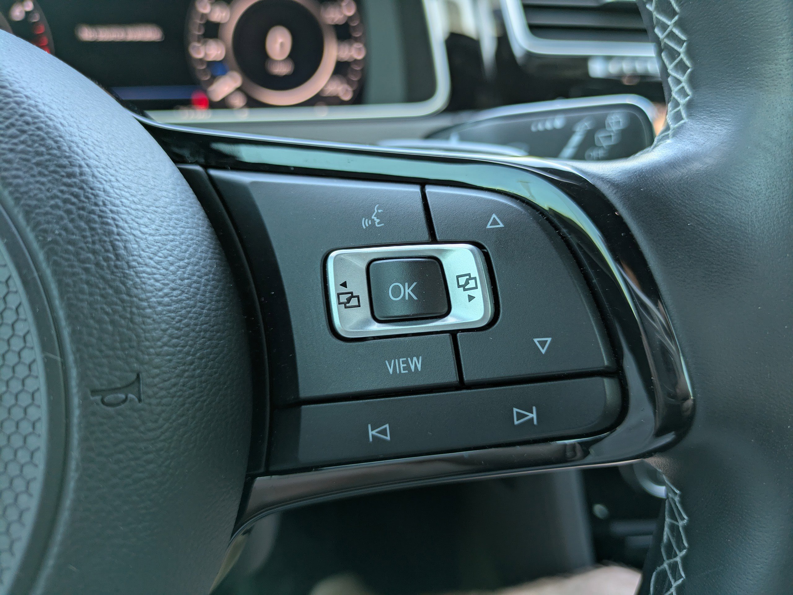 Used 2019 Volkswagen Golf R 4DR HB DSG W/DCC/ image 26