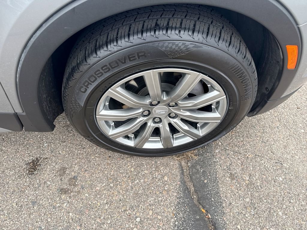 Used 2023 Cadillac XT4 Premium Luxury image 25