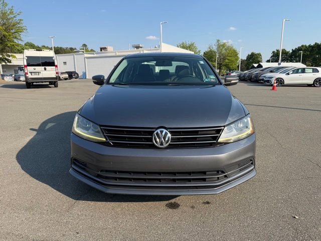 Used 2017 Volkswagen Jetta SE FWD image 8