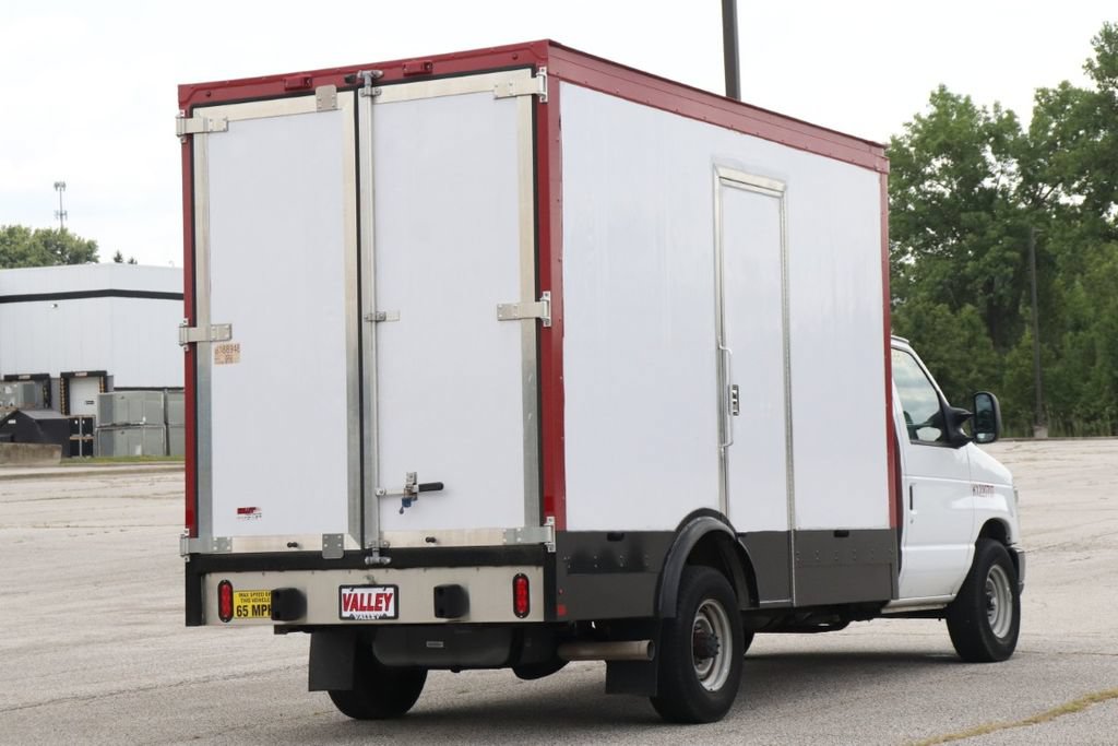 Used 2024 Ford E-350 and Econoline 350 Super Duty w/ Power Windows & Locks Group RWD image 9