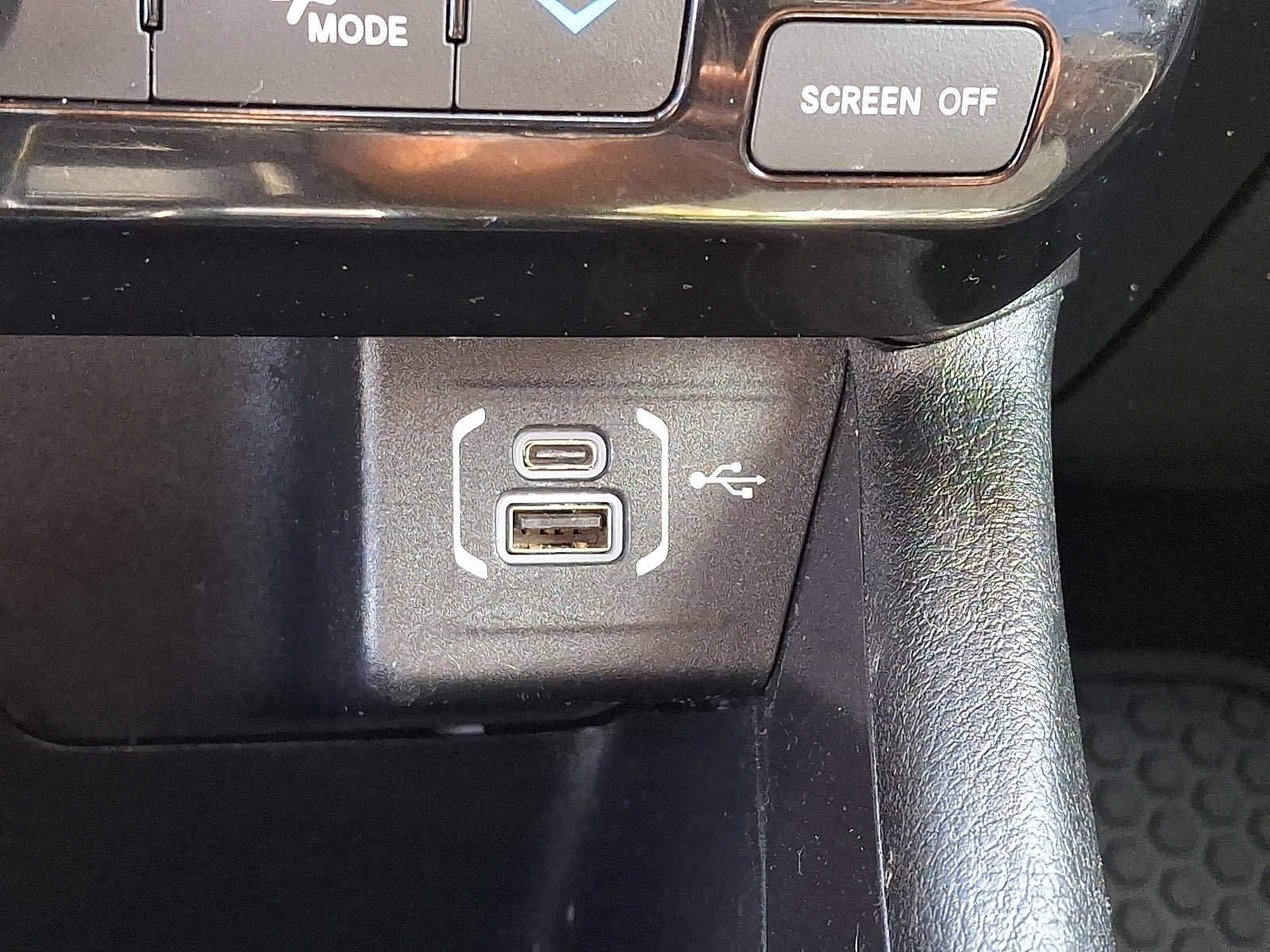 Certified 2022 Jeep Compass Latitude w/ Convenience Group image 24