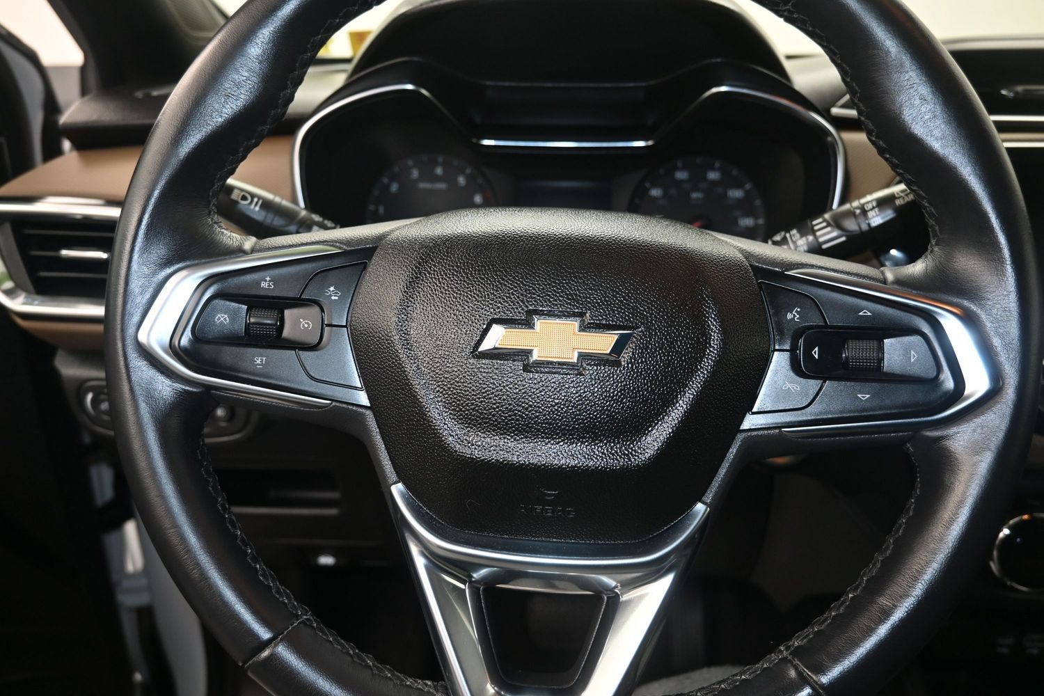 Used 2021 Chevrolet TrailBlazer ACTIV w/ Sun and Liftgate Package AWD/4WD image 36
