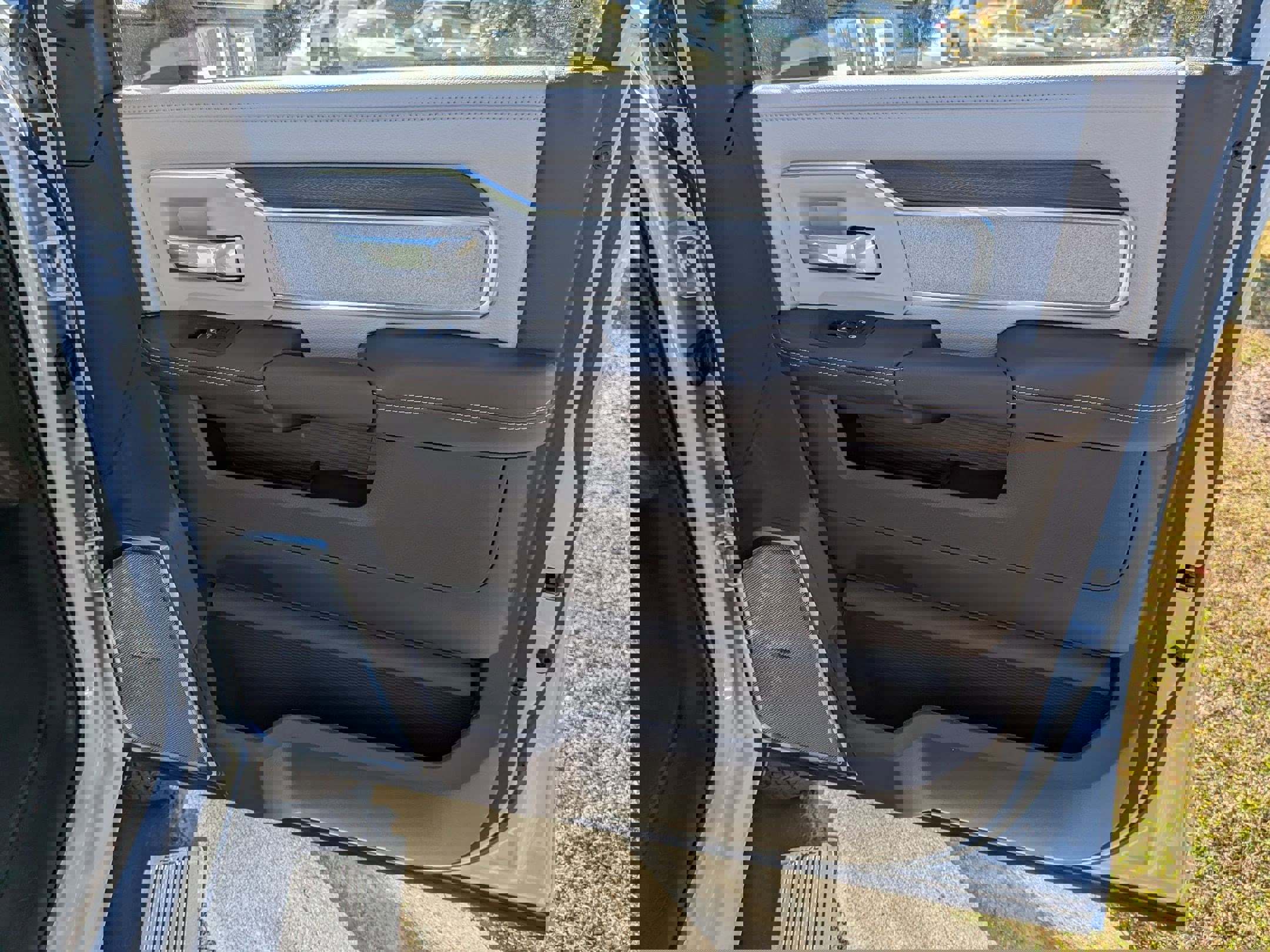 New 2026 RAM 3500 Laramie w/ Max Tow Package image 33