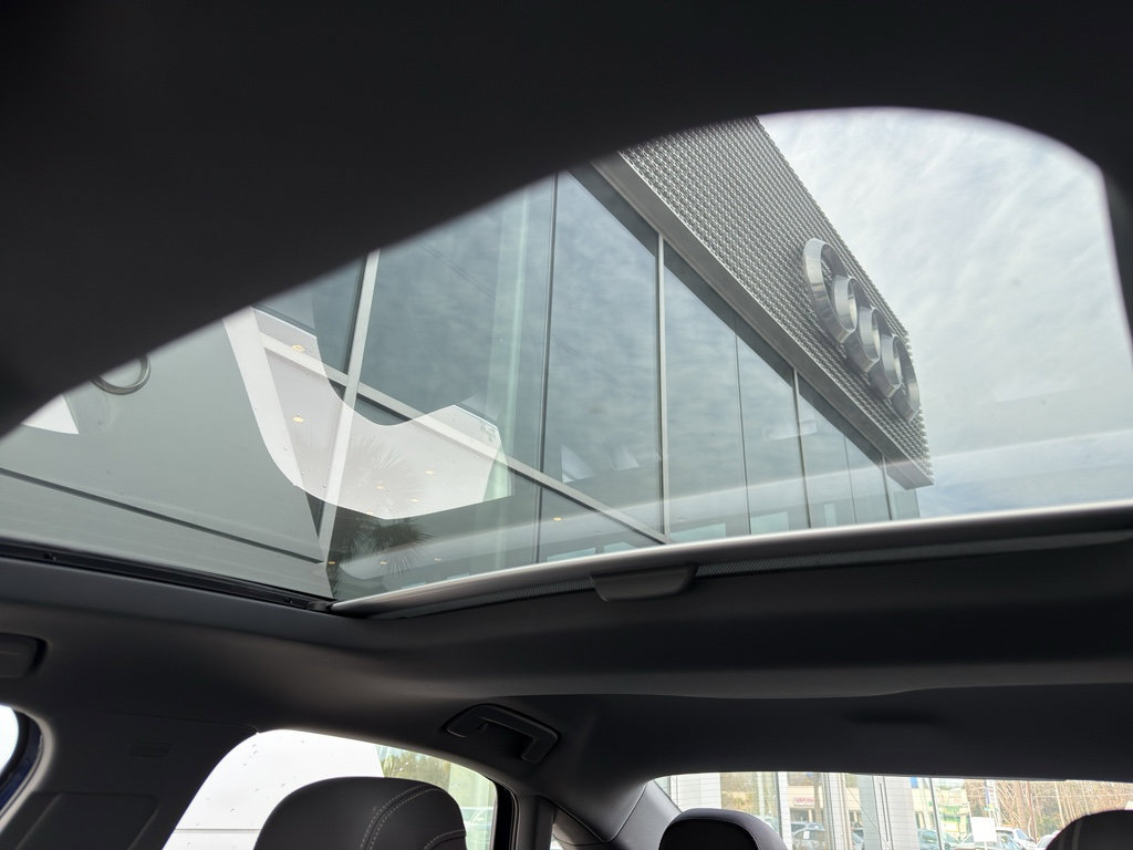 Used 2023 Audi A3 2.0T Premium w/ Convenience Package image 28