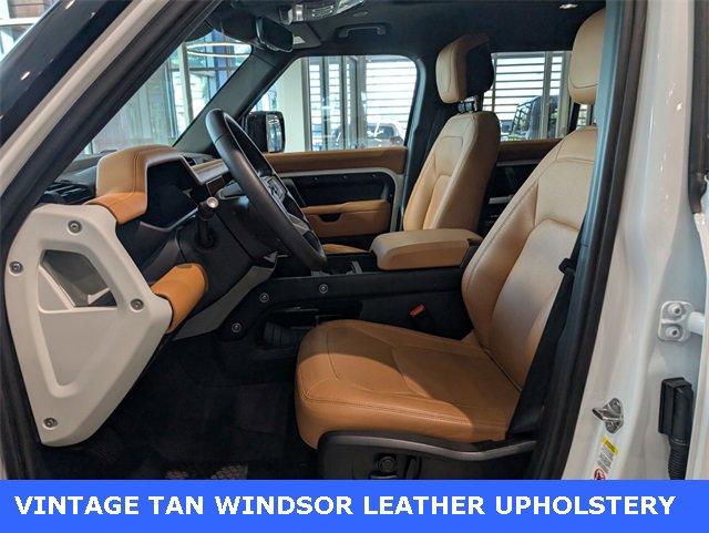 Used 2024 Land Rover Defender 110 S image 2