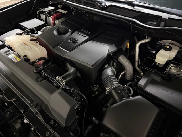 Used 2023 Toyota Tundra Platinum AWD/4WD image 49