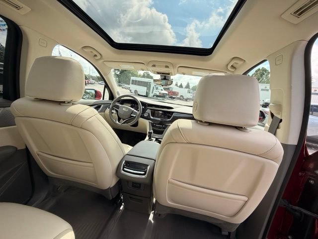 Used 2024 Cadillac XT6 Premium Luxury w/ Technology Package AWD/4WD image 41