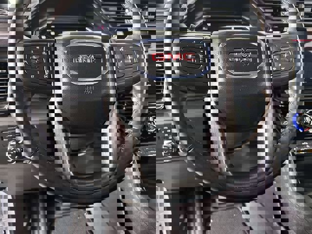 Used 2025 GMC Sierra 1500 AT4 w/ AT4 Premium Package image 11