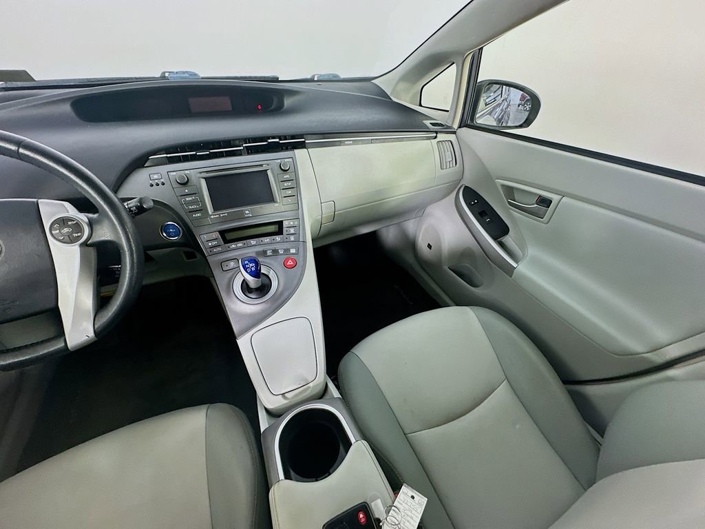 Used 2014 Toyota Prius Four FWD image 11