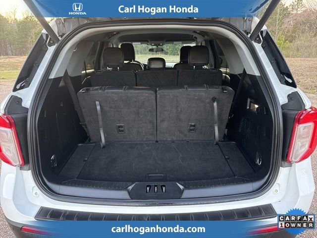 Used 2023 Ford Explorer XLT w/ Equipment Group 202A image 10