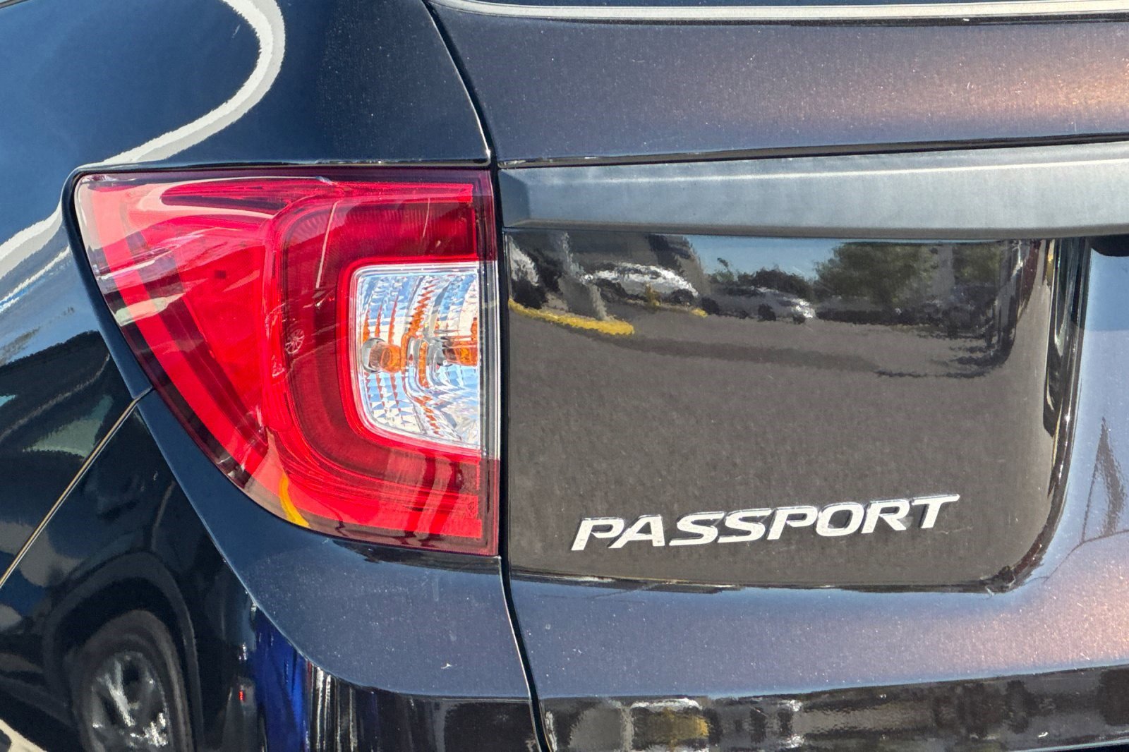 Used 2021 Honda Passport Touring image 12