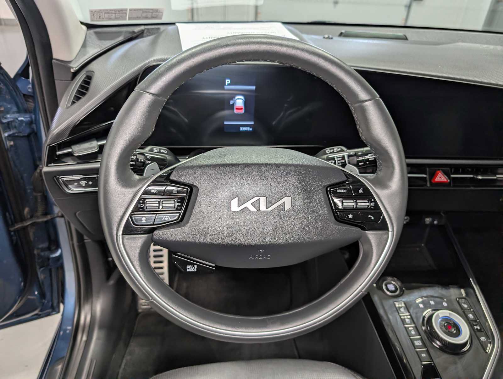 Certified 2023 Kia Niro SX Touring FWD image 42