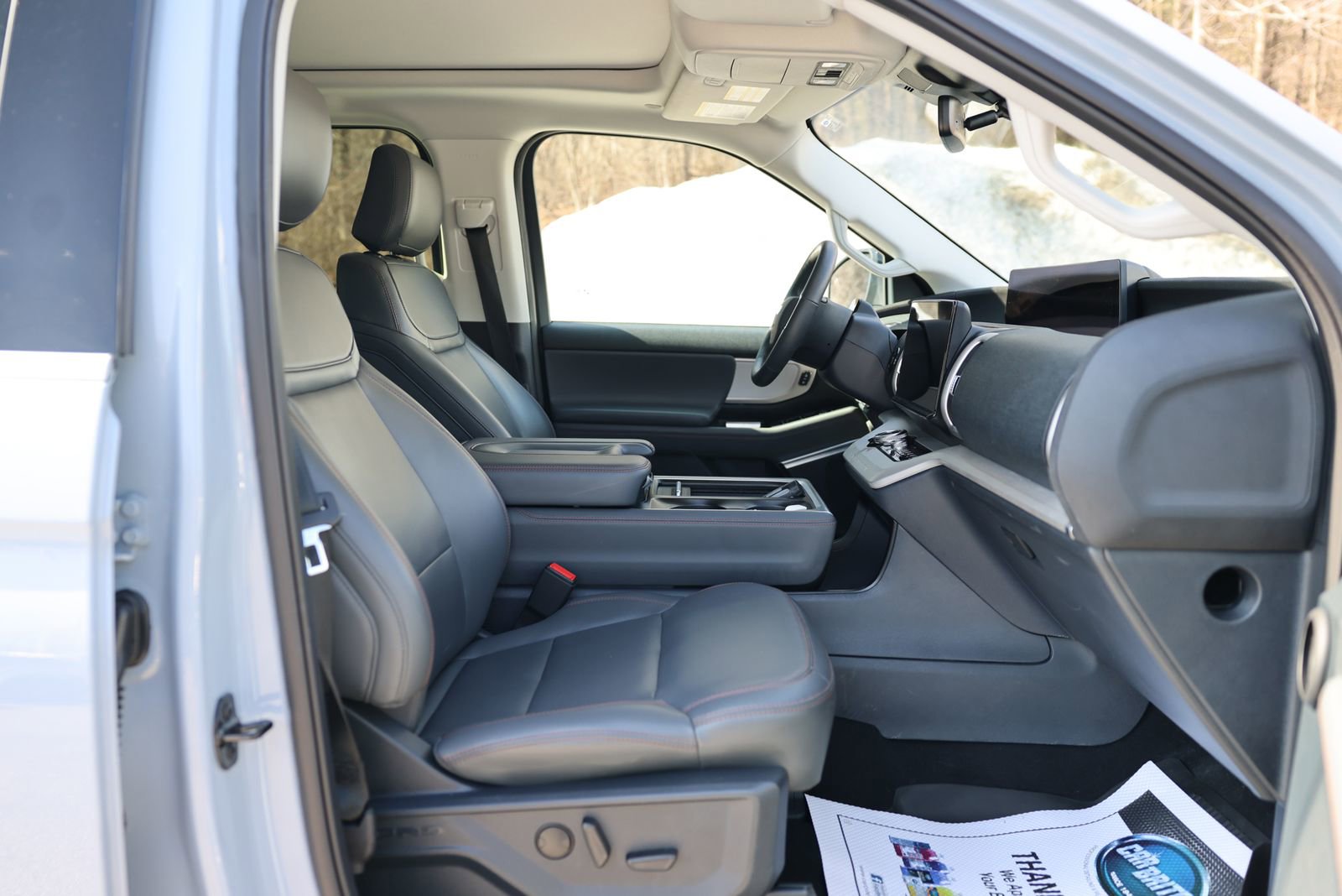 Certified 2025 Ford Expedition Active image 10