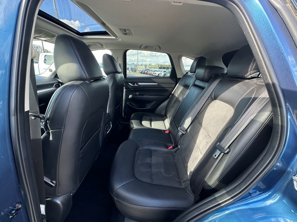 Used 2020 MAZDA CX-5 Touring image 23