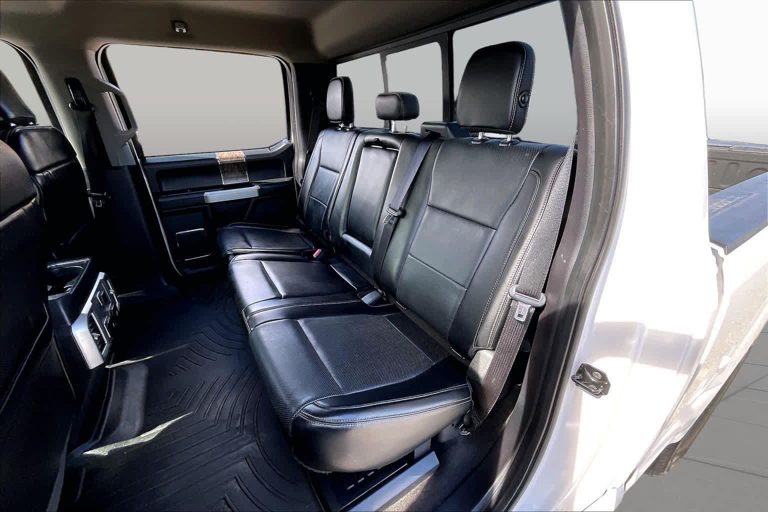 Used 2018 Ford F250 Lariat w/ Tow Technology Bundle AWD/4WD image 18