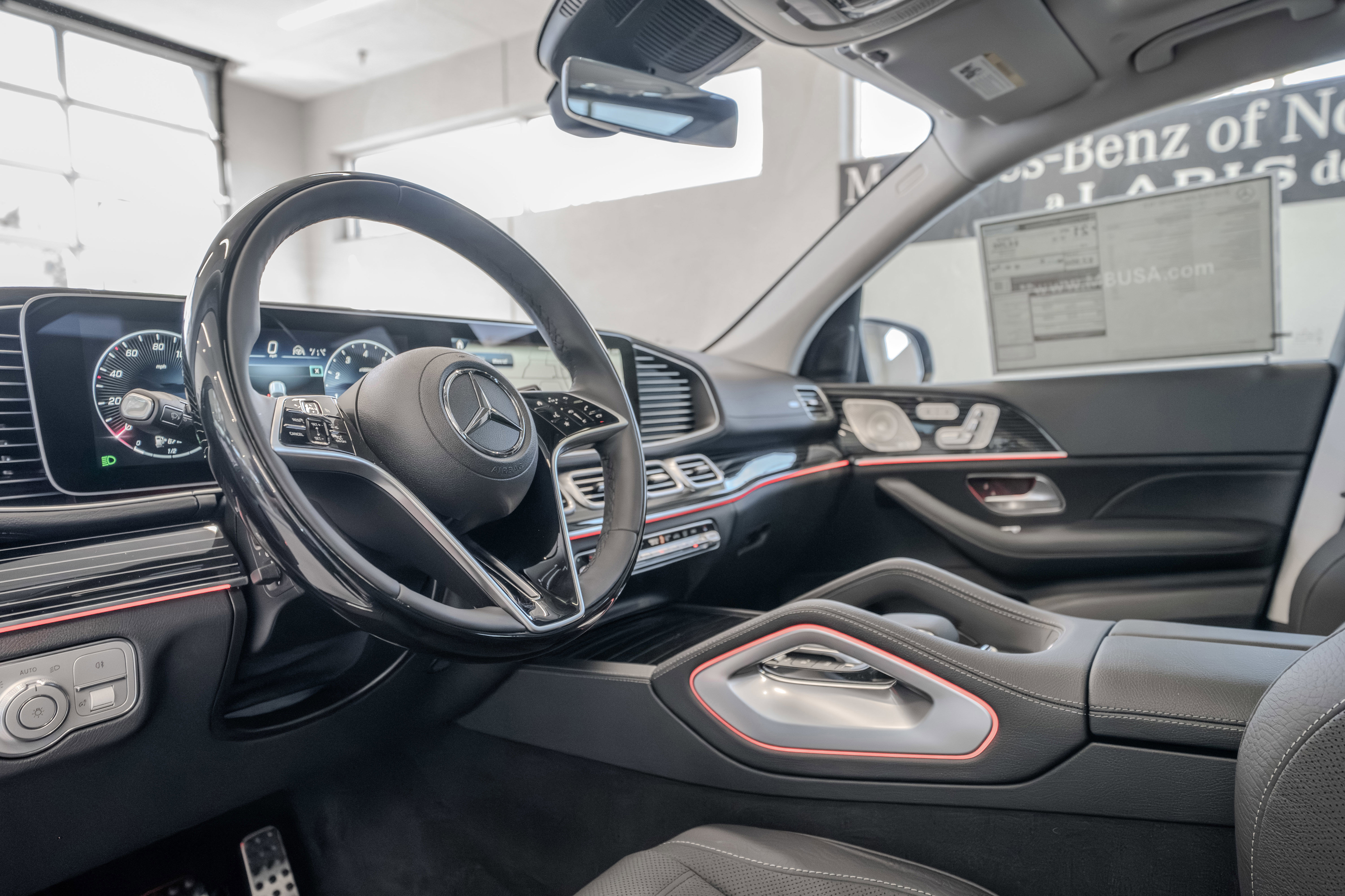 New 2026 Mercedes-Benz GLS 450 4MATIC image 7