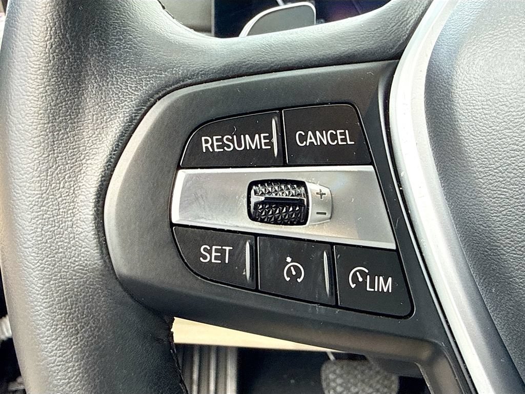 Used 2024 BMW 330i Sedan w/ Convenience Package RWD image 37