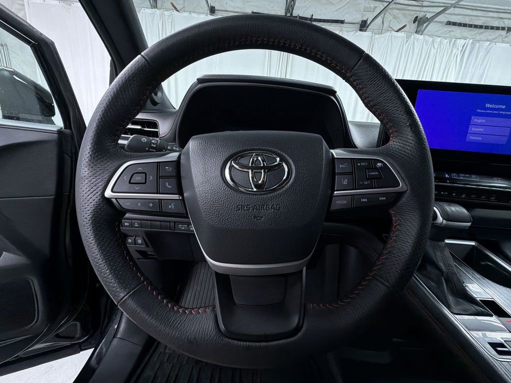 Certified 2025 Toyota Sienna XSE w/ XSE Plus Package AWD/4WD image 28