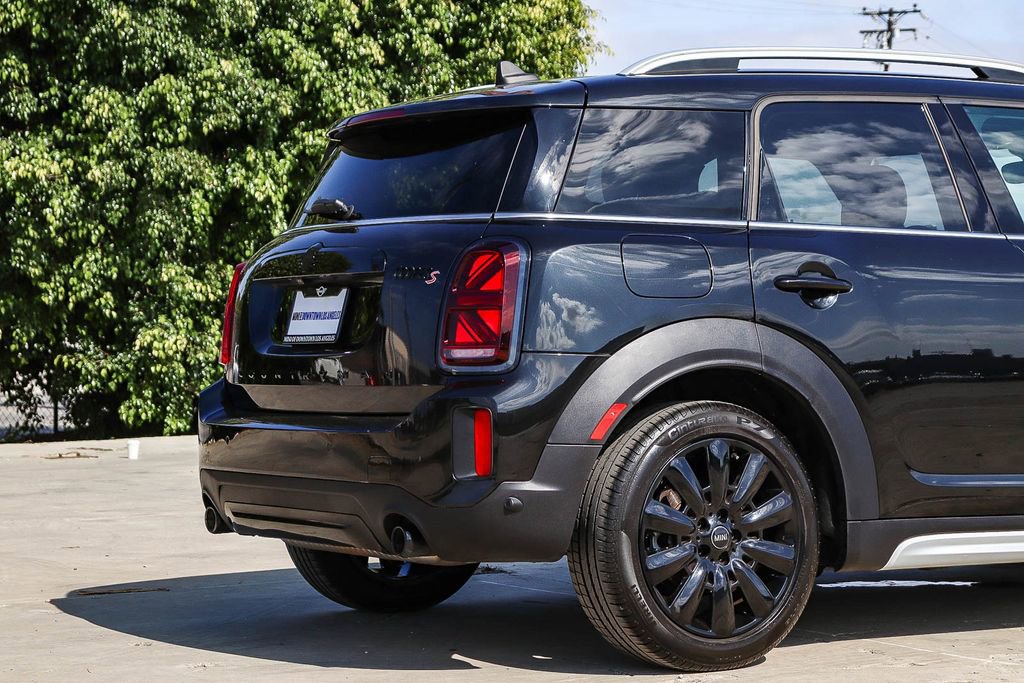 Used 2023 MINI Cooper Countryman S w/ Signature Upholstery Package FWD image 12