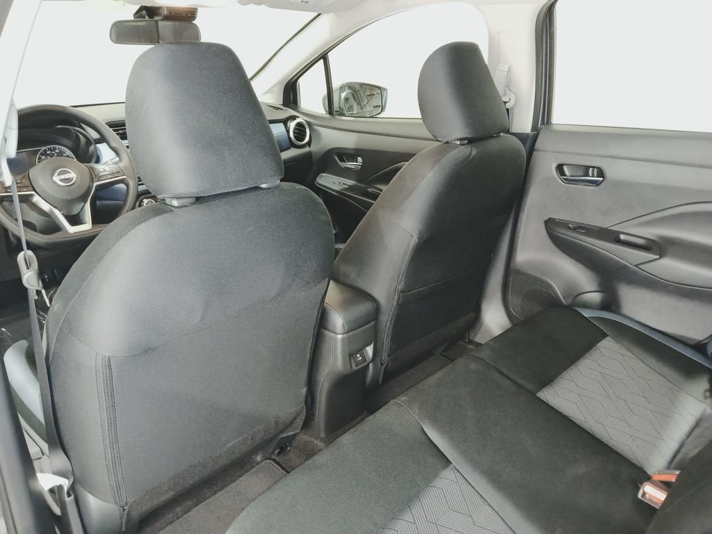 Used 2025 Nissan Versa SV w/ Trunk Package FWD image 13