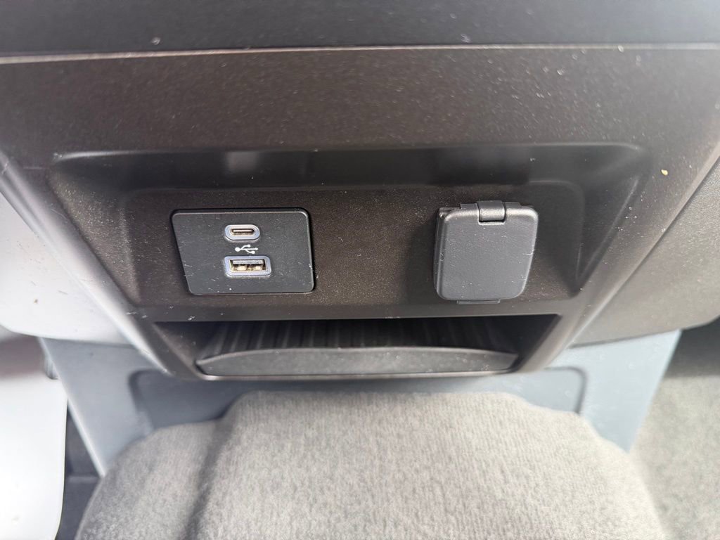 Used 2022 Ford F350 XLT w/ XLT Value Package image 33