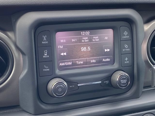 Used 2021 Jeep Gladiator Sport AWD/4WD image 17