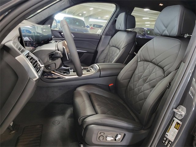New 2026 BMW X7 xDrive40i w/ M Sport Package image 8
