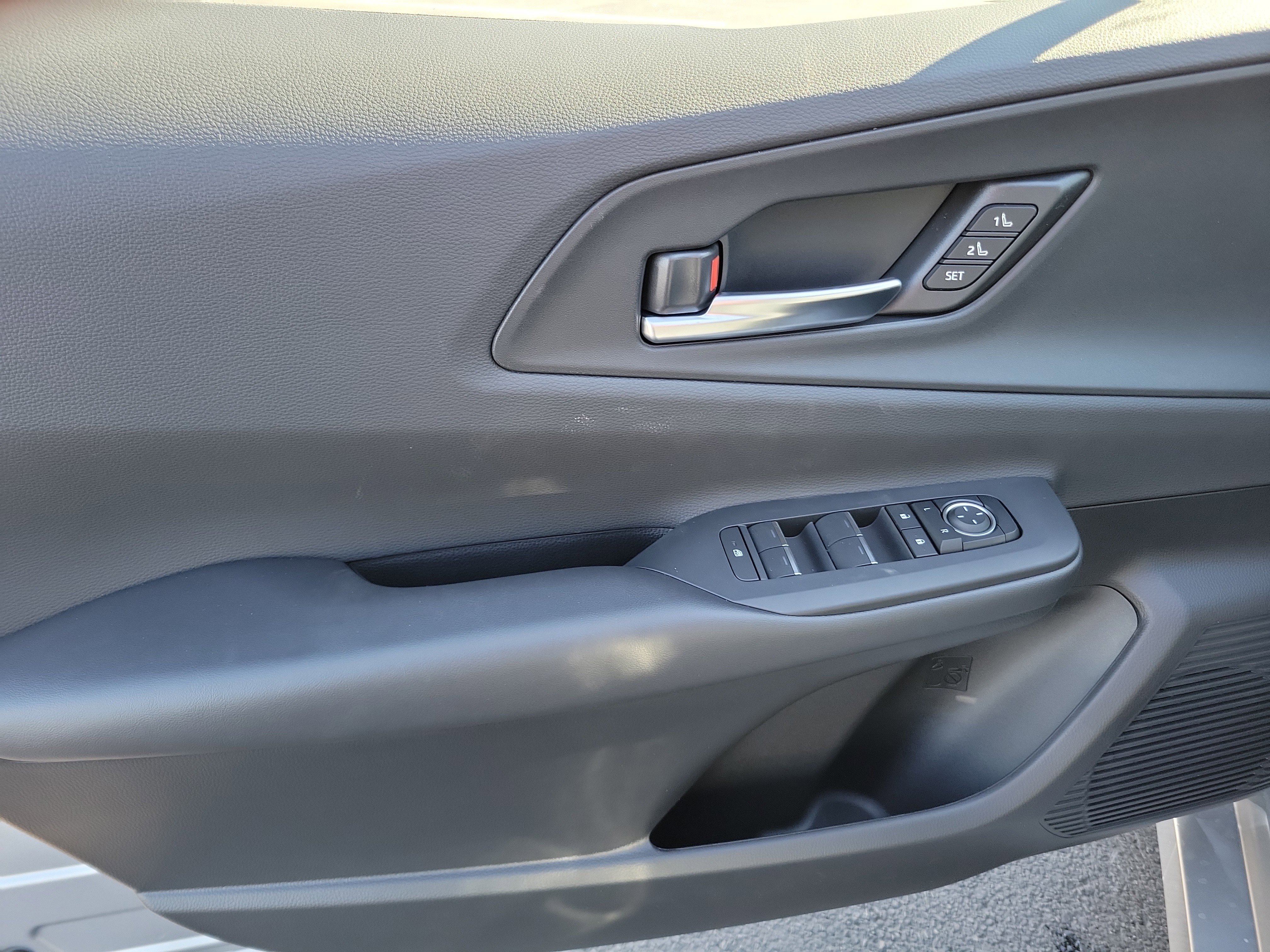 New 2026 Toyota Prius Plug-In Hybrid image 23