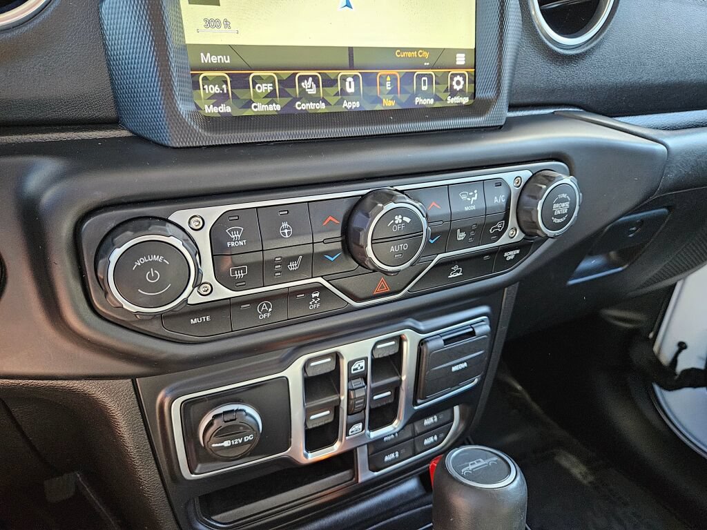Used 2020 Jeep Gladiator Overland AWD/4WD image 23