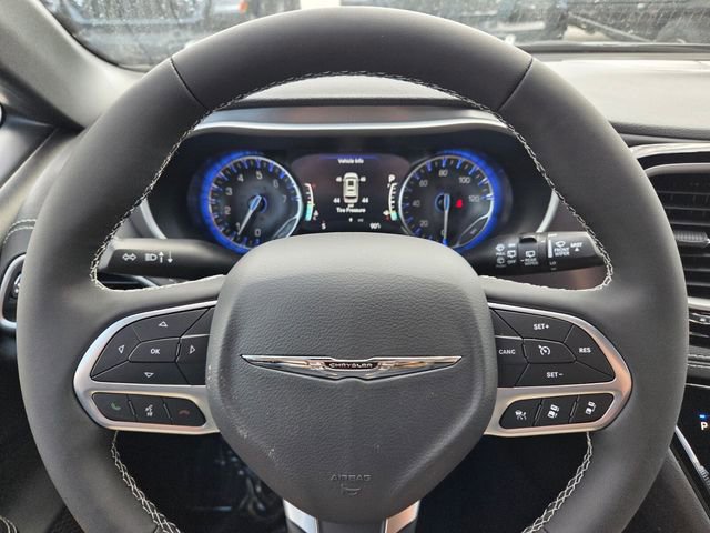 New 2026 Chrysler Pacifica Select FWD image 28
