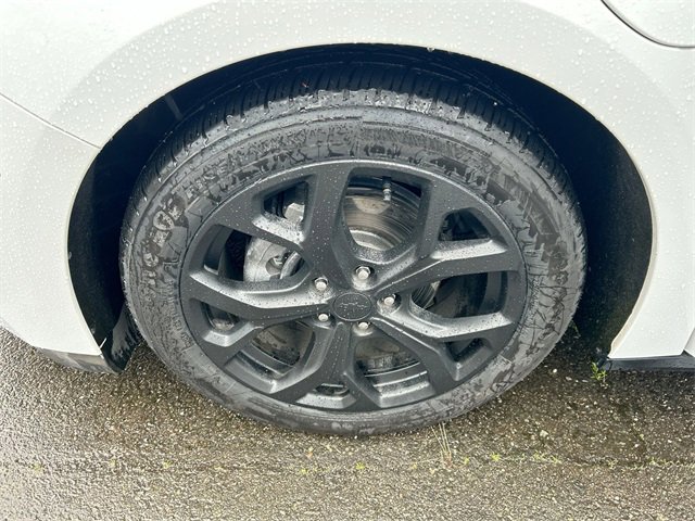 Certified 2017 Chevrolet Volt Premier w/ Driver Confidence II Package image 32