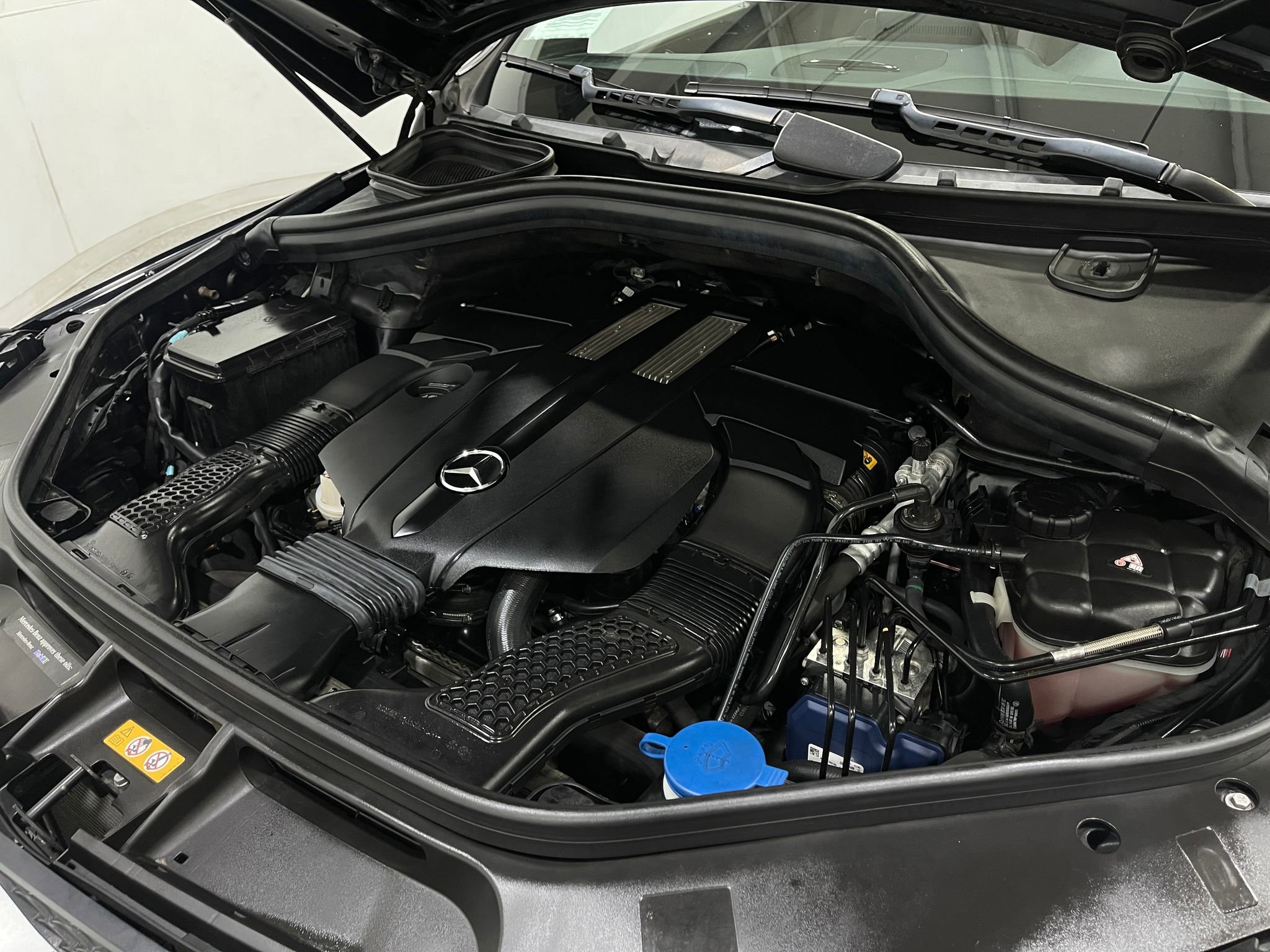 Used 2018 Mercedes-Benz GLS 450 4MATIC image 29