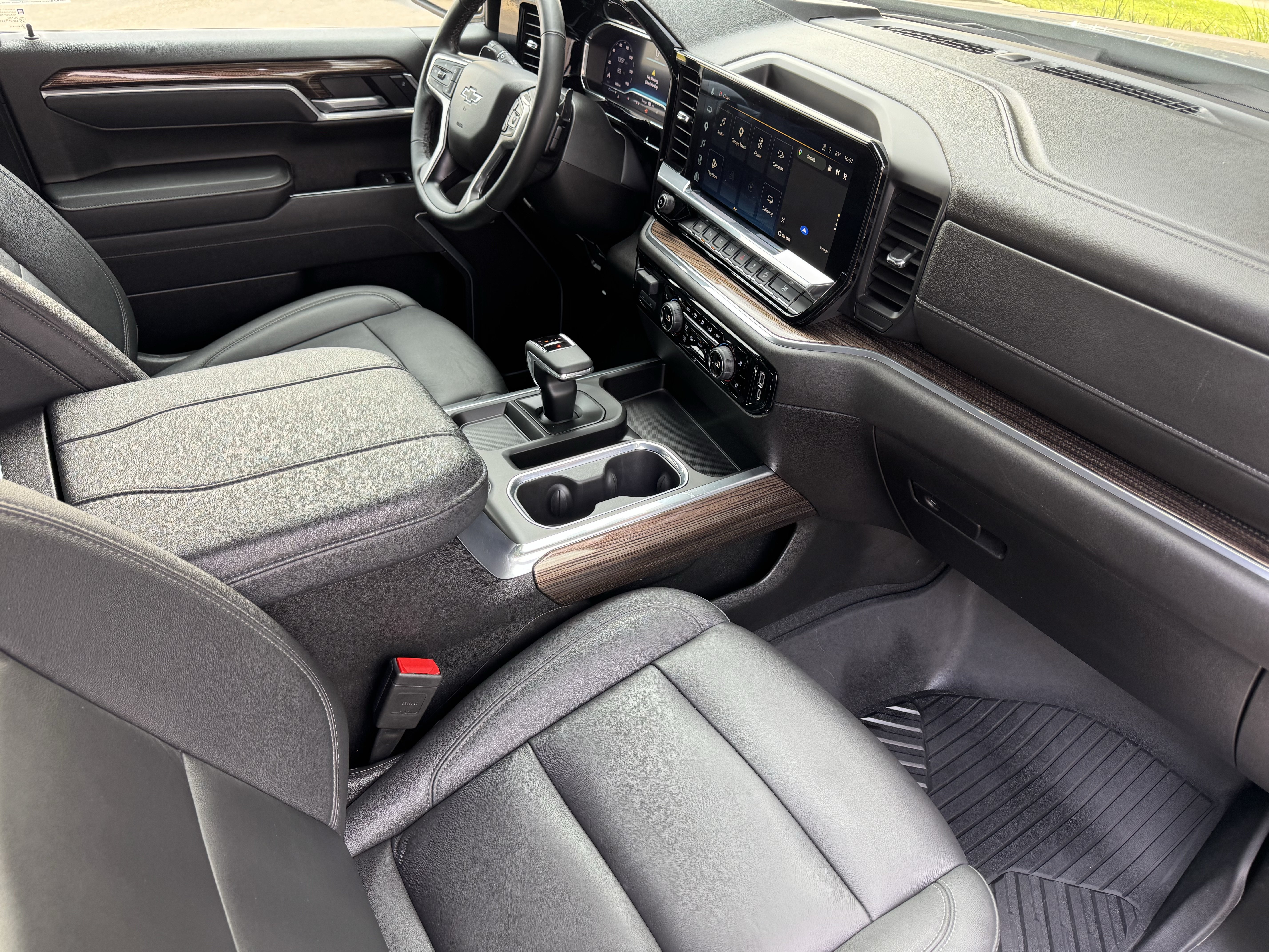 Certified 2025 Chevrolet Silverado 1500 RST AWD/4WD image 23