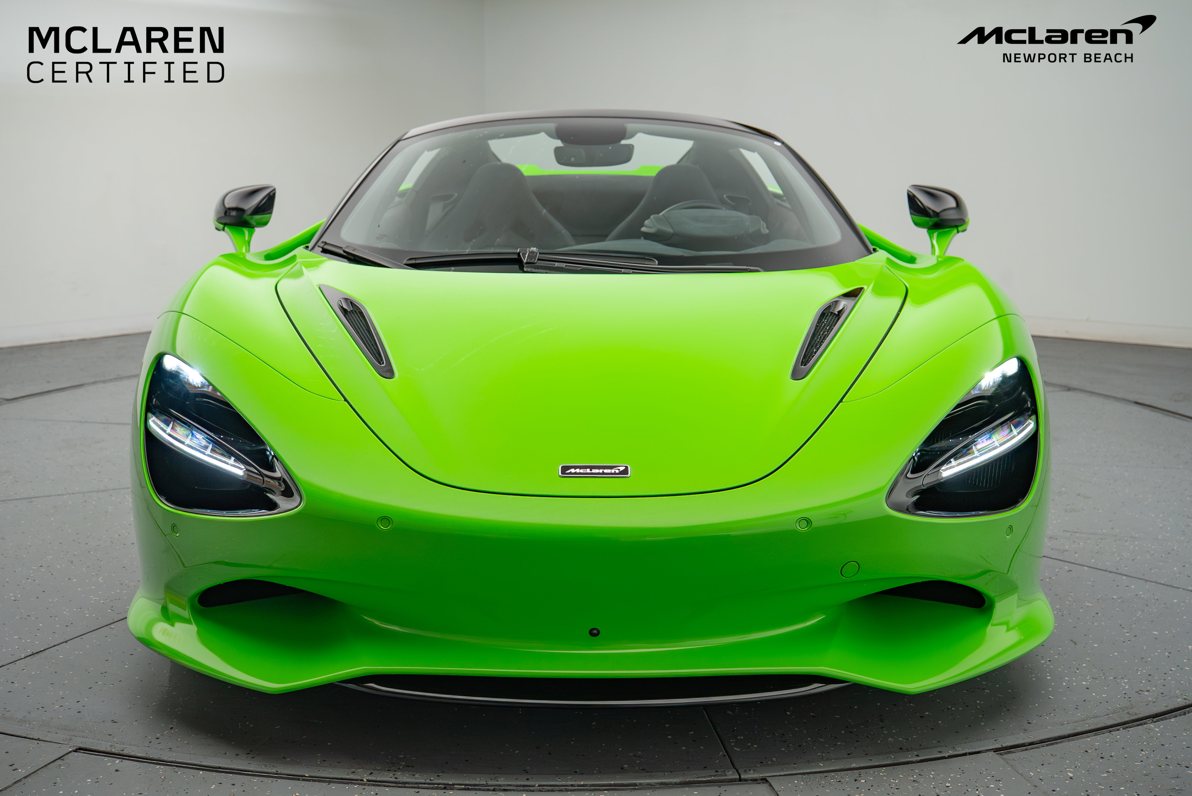 Used 2024 McLaren 750S Spider image 12