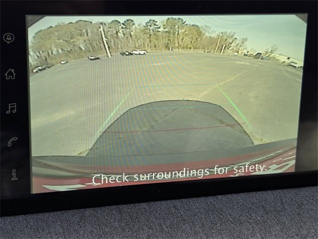 Used 2025 Nissan Kicks SV image 16