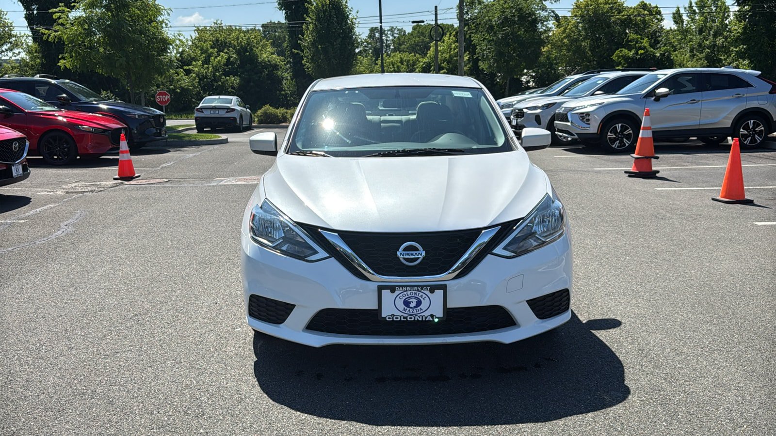 Used 2016 Nissan Sentra SV FWD image 2