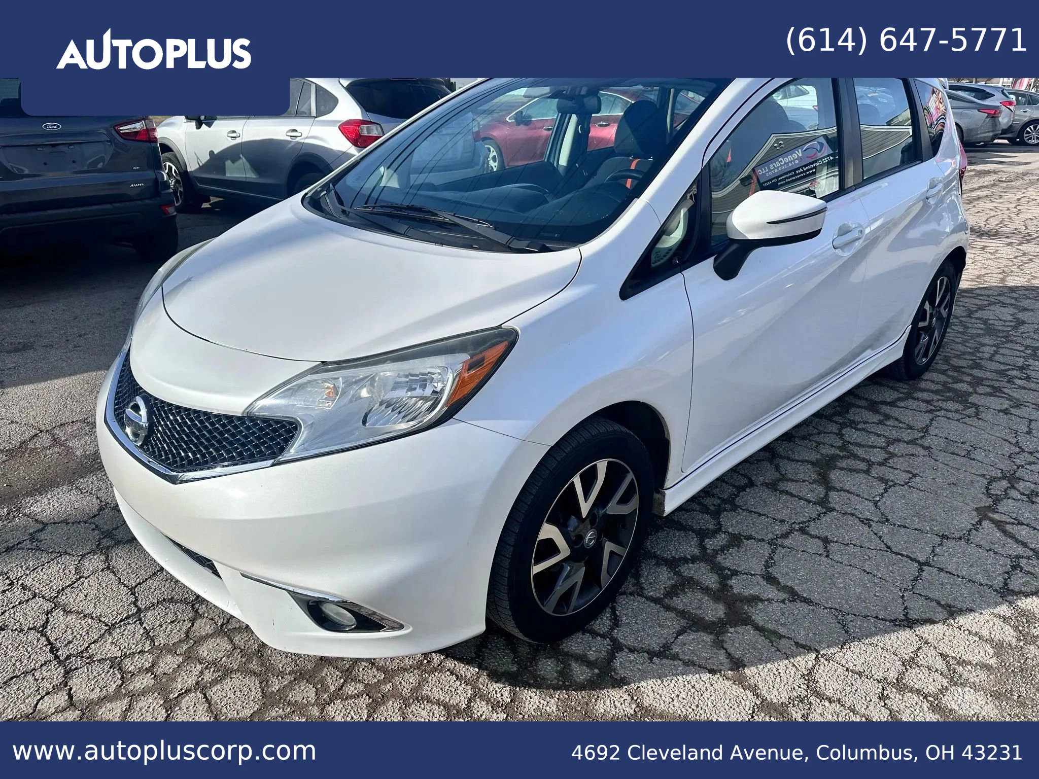 Used 2015 Nissan Versa Note SR w/ SR Tech Package image 1