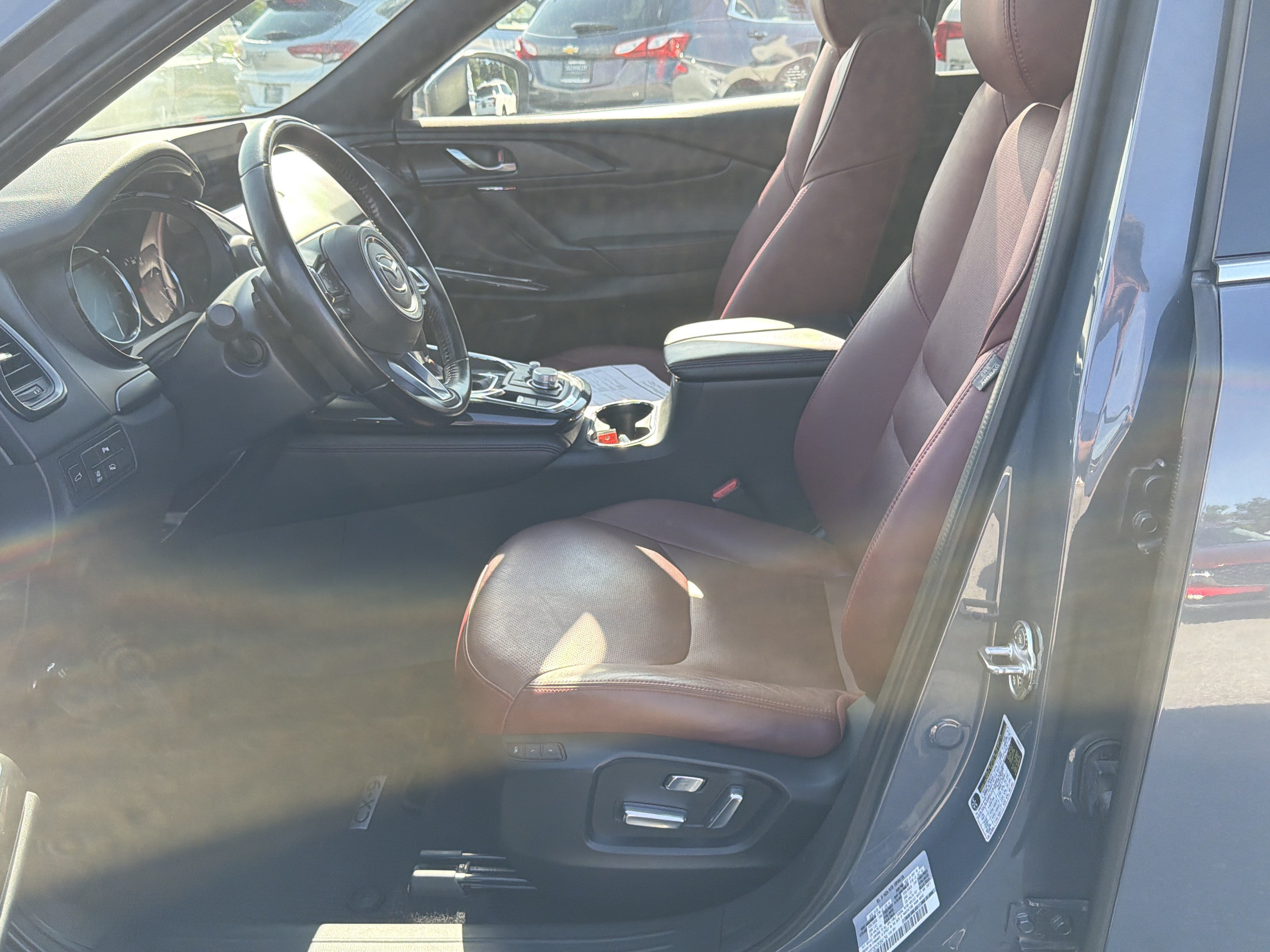 Certified 2023 MAZDA CX-9 Carbon Edition AWD/4WD image 13