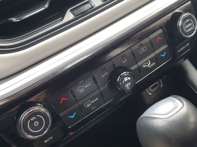 Used 2024 Jeep Compass Limited image 18
