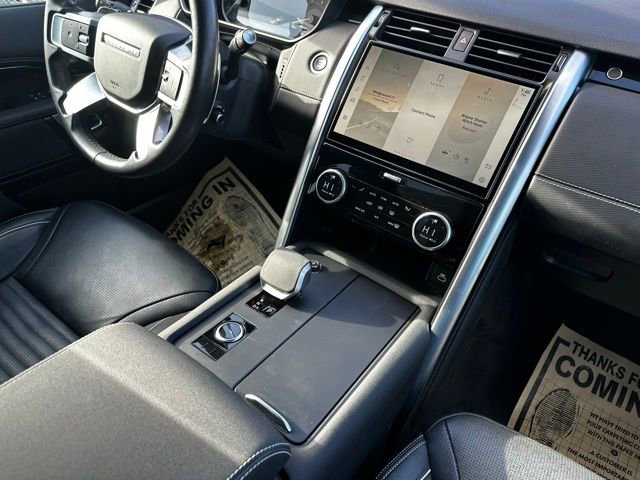 Used 2023 Land Rover Discovery S R-Dynamic image 29