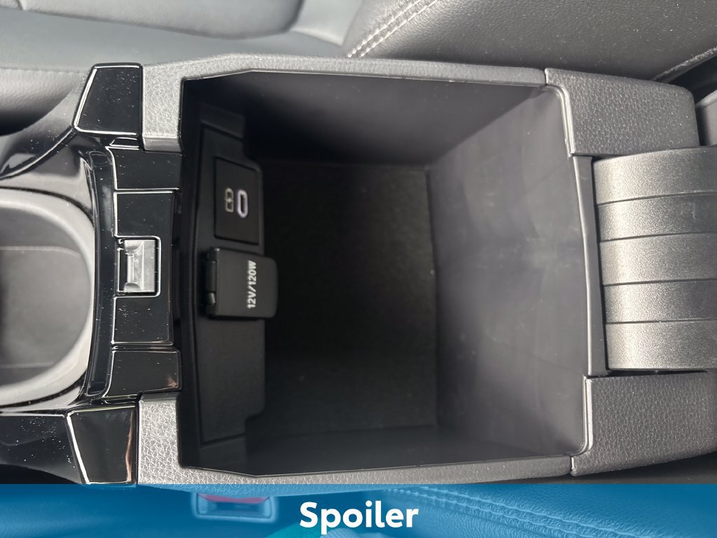 Used 2025 Toyota Corolla Cross XLE FWD image 27