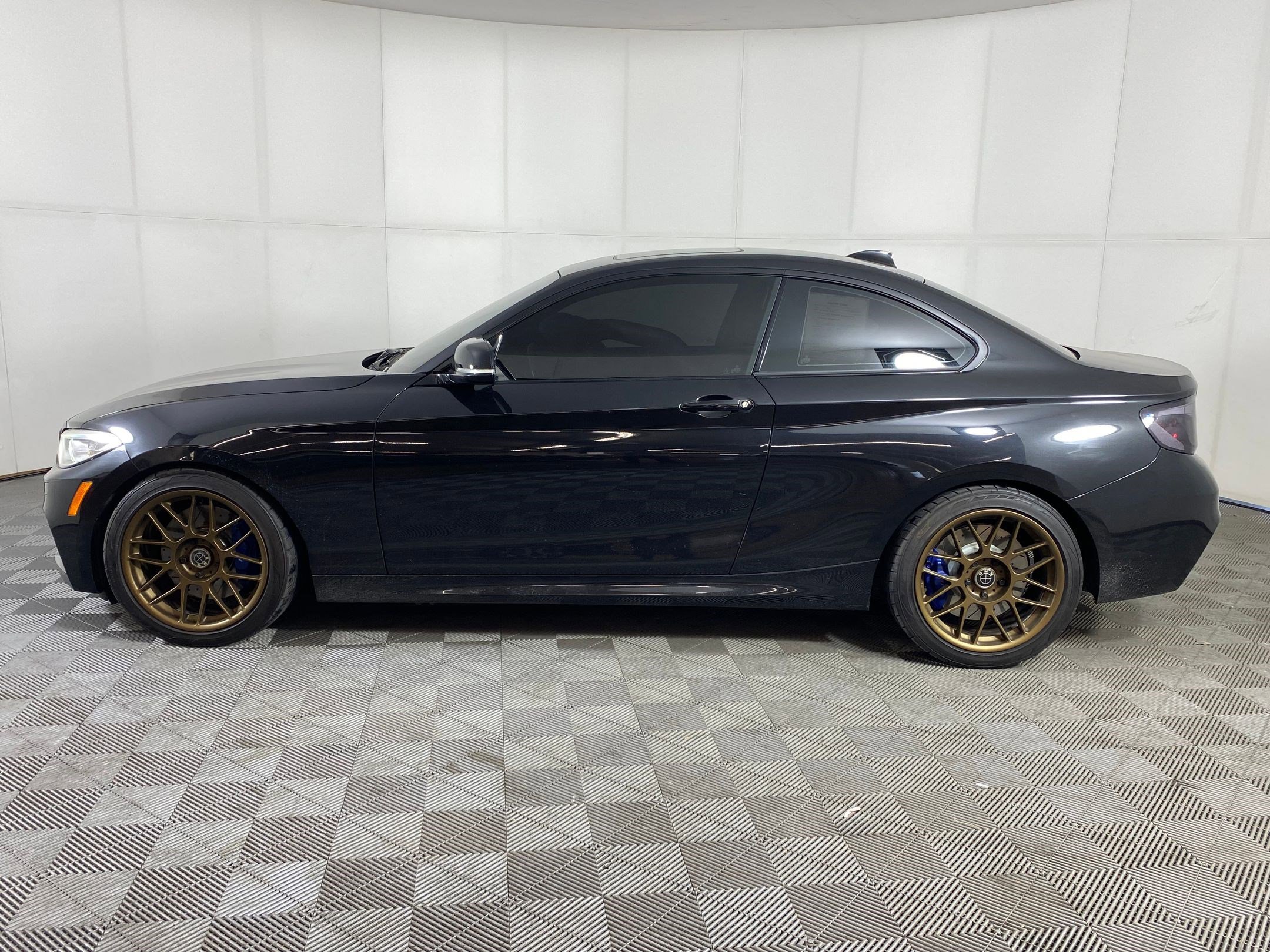 Used 2016 BMW M235i xDrive M235i xDrive video 2