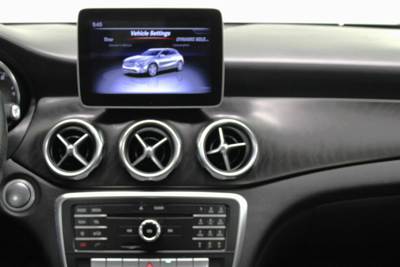 Used 2020 Mercedes-Benz GLA 250 w/ Convenience Package image 54