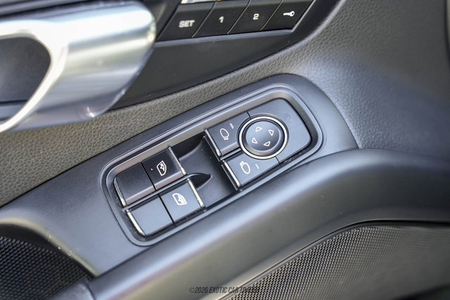 Used 2017 Porsche 718 Cayman RWD image 39