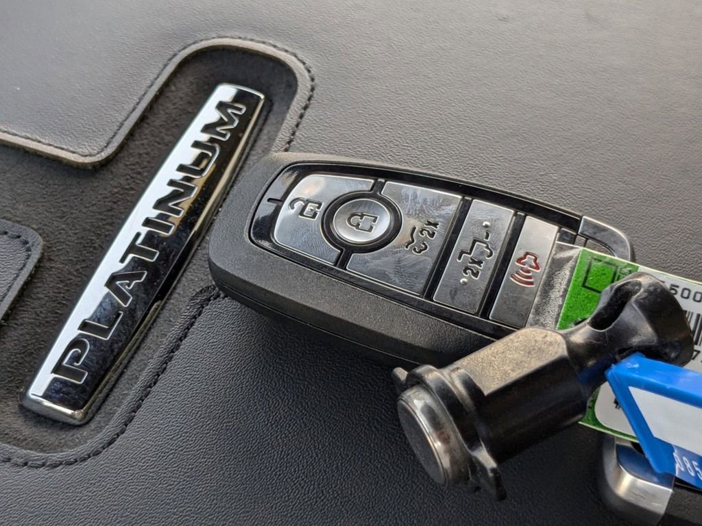 New 2025 Ford F150 Lightning Platinum image 33